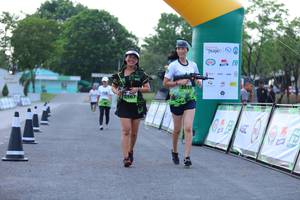 BIB: 
                            <button type="button" onclick="openModal(3656724)" class="btn btn-primary btn-sm float-right btn-popup" data-toggle="modal" data-target=".modal-high-quality">
                        <i class="fas fa-shopping-cart"></i> Add to Cart
                    </button>
                                            <button type="button" onclick="isThisMe(3656724, true)" class="btn btn-success btn-sm float-right btn-popup btn-isme hidden" data-toggle="tooltip" data-placement="bottom" title="นี่คือรูปของคุณใช่ไหม คลิกที่นี่เพื่อเอาเข้าอัลบั้ม">
                        <i class="fas fa-plus"></i> Add to album
                    </button>
                    <button type="button" onclick="isThisMe(3656724, false)" class="btn btn-warning btn-sm float-right btn-popup btn-isnotme hidden">
                        <i class="fas fa-ban"></i> Remove from album
                    </button>